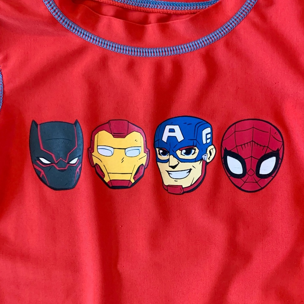 Marvel Boys Rashguard - Picture 2 of 4